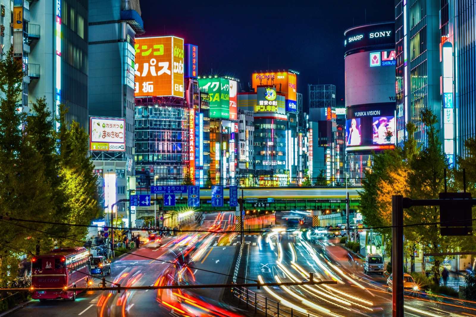 Photo of Shinjuku, Japan (timelapse photograph photo by Jean Vella)