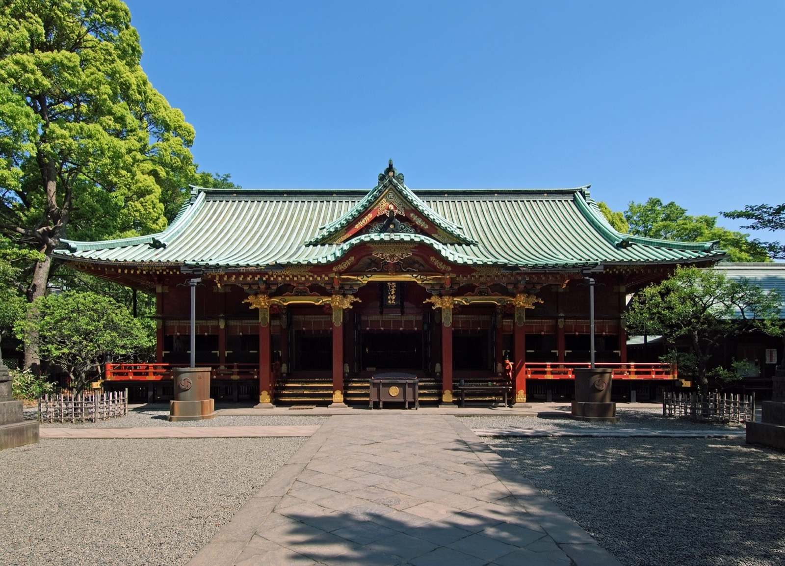 Photo of Nezu Jinja Shrine, Japan (Nezu Shrine, Bunkyo-ku Tokyo Japan, 1706. by Wiiii)